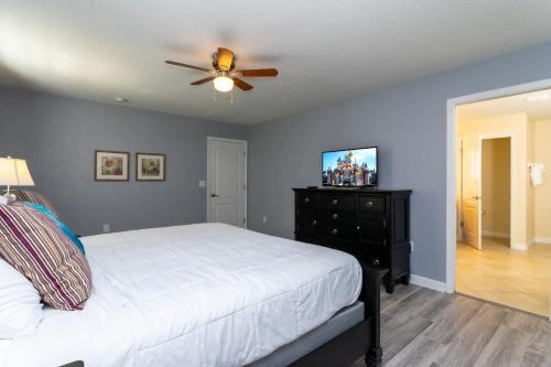 Superior Home With Private Pool, Spa, Grill And More! 9027