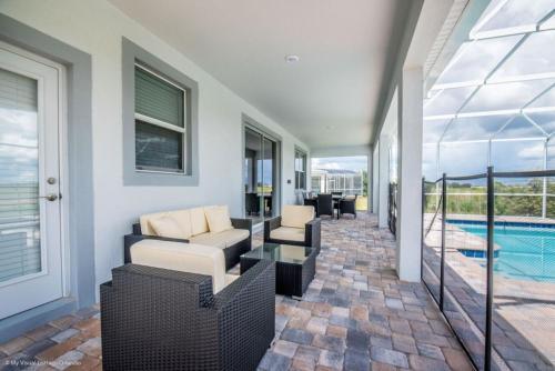 Gated Golf Comm - 9 Beds With Private Pool & Spa Villa