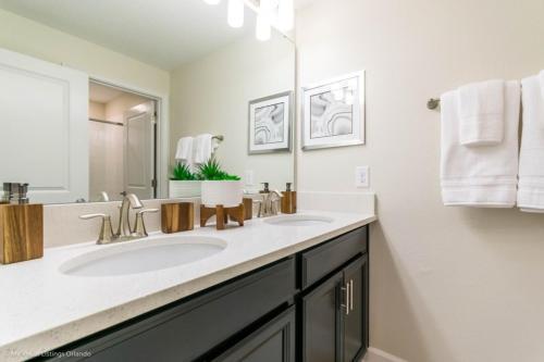 Modern Luxury In Champions Gate 4 Bdm Townhouse