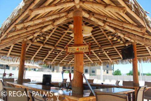 Regal Palms Resort - Community Pool With Slide Townhouse