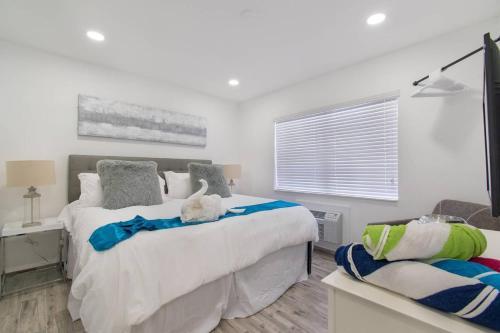 Apartamento Designer 1 Bedroom Apt - A Master Suite Unit # 7