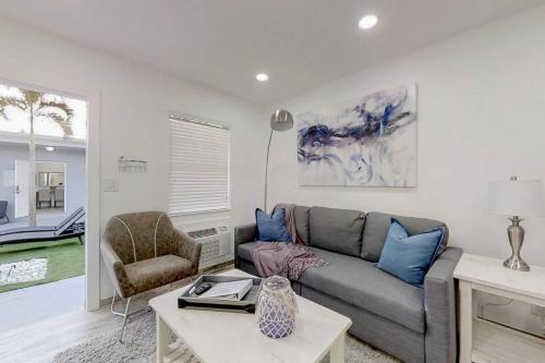Apartamento Designer 1 Bedroom Apt - A Master Suite Unit # 7