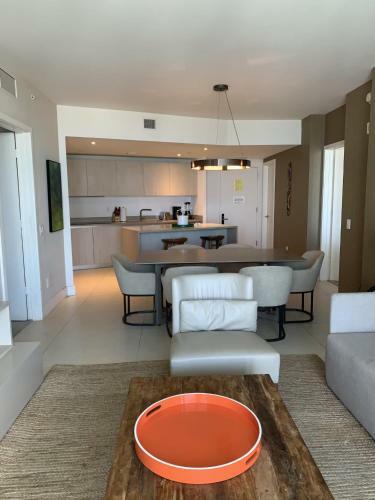 Oceanview 2 Bedroom Apt - Hyde Resort Hollywood