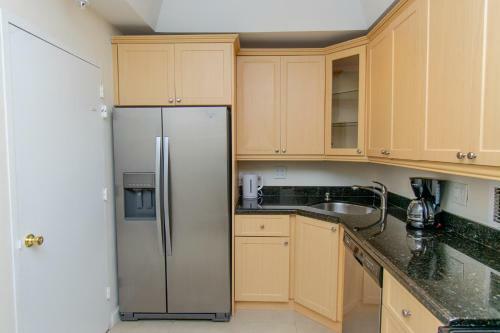 Apartamento Beach Penthouse W/king Bed