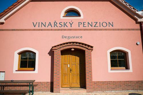 Hostal Penzion Sudom�r