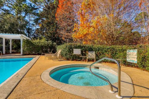 Sandestin: Laurel Way