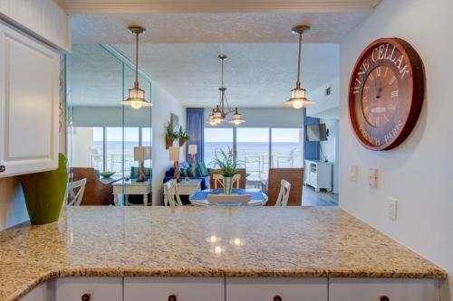 Beach House VI