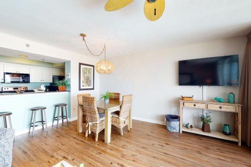 Magnolia House At Destin Pointe II