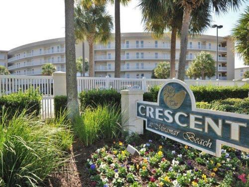 Crescent IV