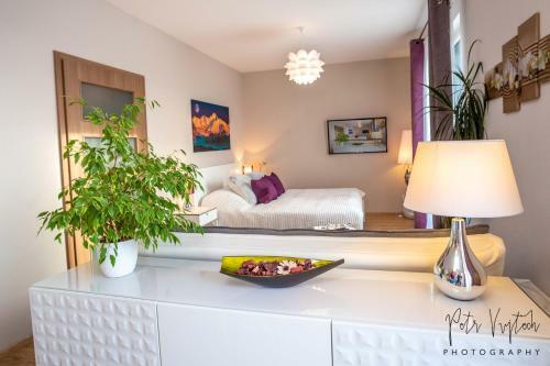 Luxurious, Lovely And Romantic Apartment In Tabor