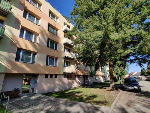 Luxusn� Apartm�n T?ebo?