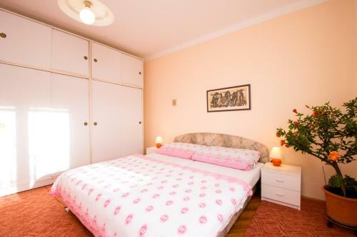 Hostal Ubytov�n� U L�zn�