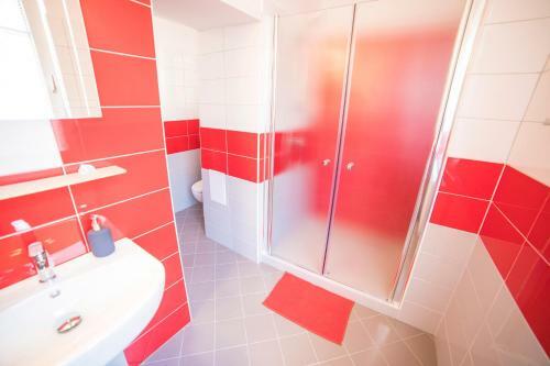 Apartamento Penzion U Parku T?ebo?