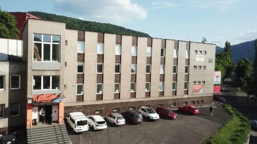 Hostal Hotel St?ekov Ar�na