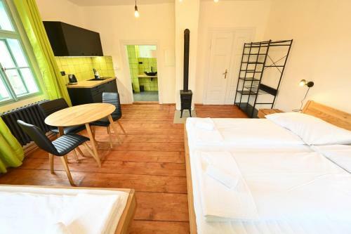 Hostal Vale?sk� P�lenice