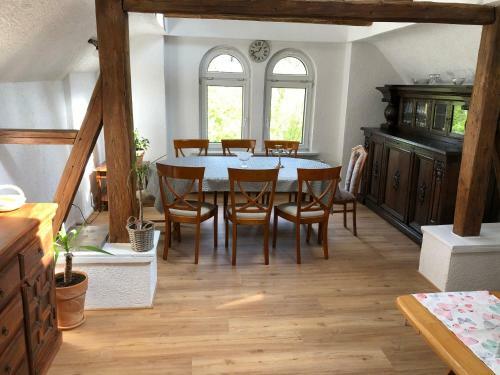 Apartamento Sch�ne Ferienwohnung Dg