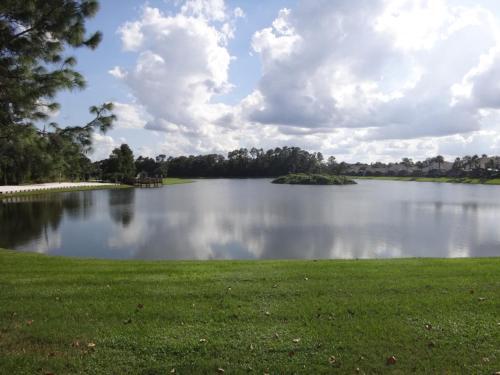 Lake Berkley Lake Front Oasis - Three Bedroom Home