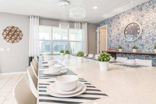 Villa Stunning Luxury Home Near Disney