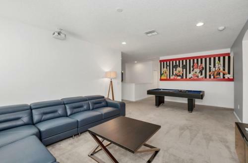Large 10bd Sleep 21 Game Room Private Pool