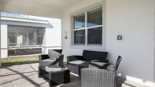Luxury Pool Villa Close To Disney-1564mc"