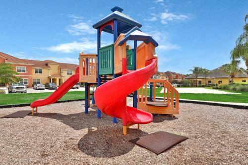 4 Bed 3 Bath Vacation Home In Kissimmee