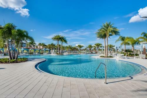 South Facing Pool Spa At Sunny Solara Villa