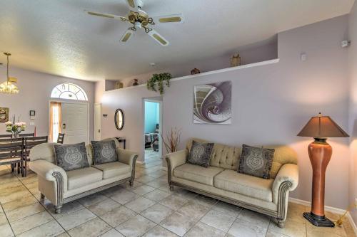 Explore Disney And Universal From This Home With Pool!