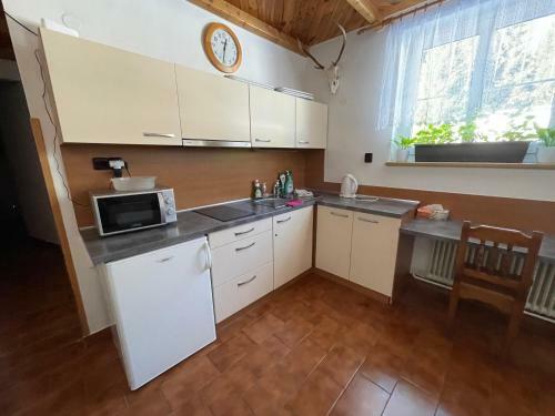 Hostal Pension Hones