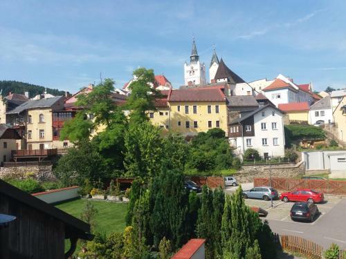 Apartm�n S V�hledem Na Z�mek