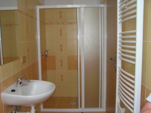 Hostal Penzion U Tom�??