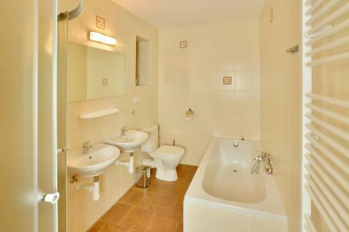 Villa Harta IV S Infra Saunou