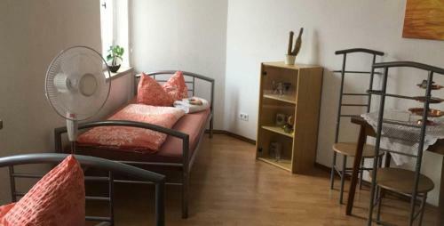Hostal Pension Riel