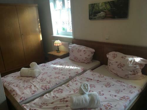 Hostal Alte Schule Niederd�nzebach