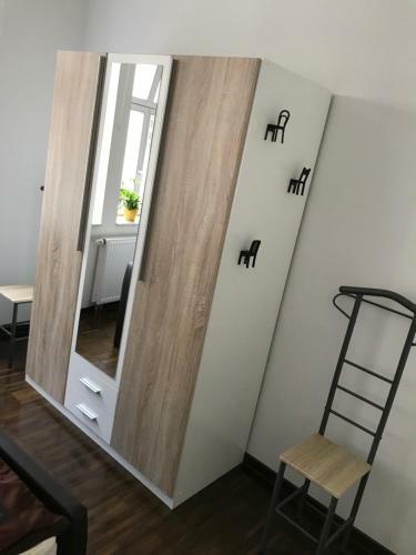 F & W Apartment