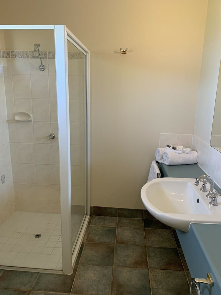 Arthur Phillip Motor Inn