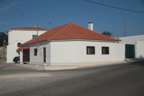 Vivenda Maria Da Nazar�