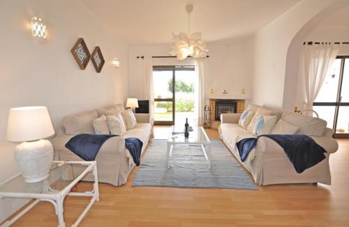 T3 Holiday Cottage Near The Beach | B111