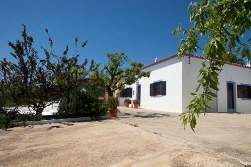Villa Casa Da Av�-wine Farm & Beach