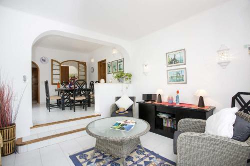 Villa Ami By Villa Plus