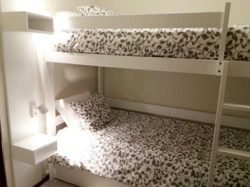 E�a De Queir�s Apartment