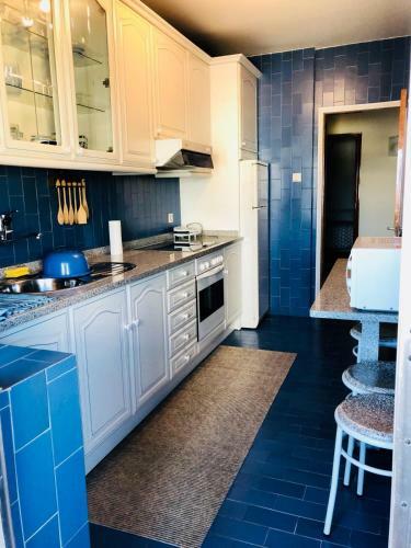 E�a De Queir�s Apartment
