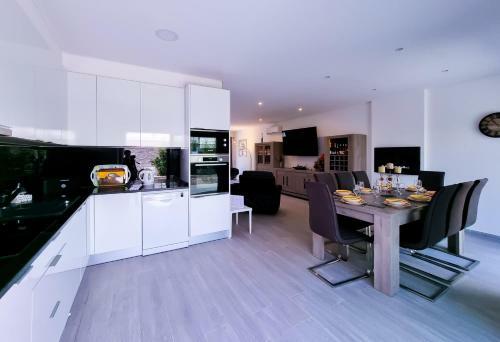 Apartamento Flh Olh�o Spacious House With Terrace