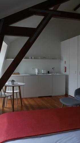 Hostal Ac-armaz�ns Cogumbreiro