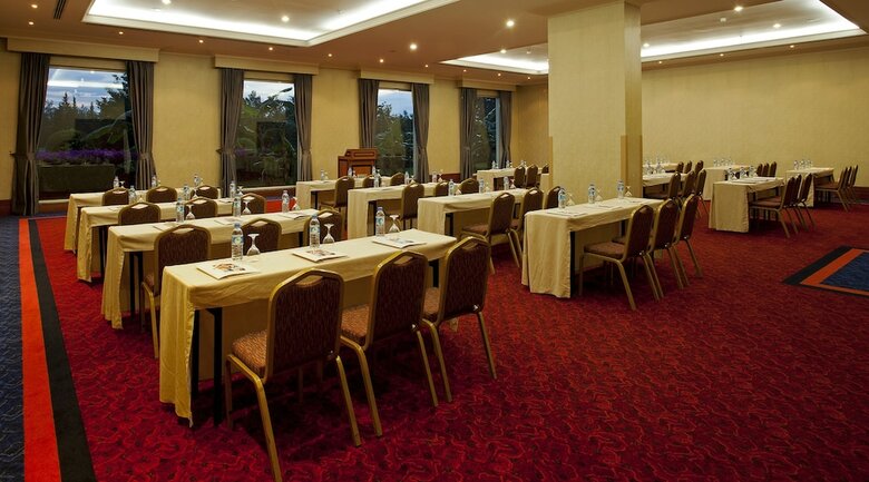 Ic Hotels Airport