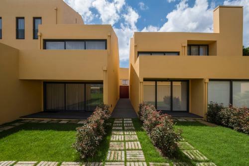 Casas Amarelas Azores