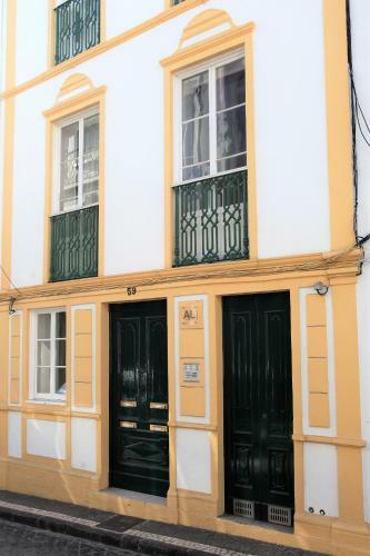 Pdl Central Apartments - One