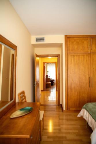 Vizinha?s Mommy?s Apartment