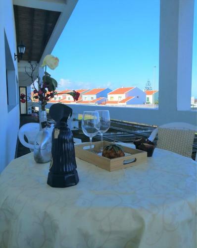 Hostal Surf & Guest Lorena�s House