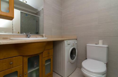 One Bedroom Apartment Quarteira