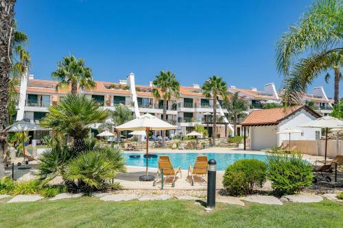 3 Bedroom Apartment In Gated Complex With Pool Vila Sol Resort